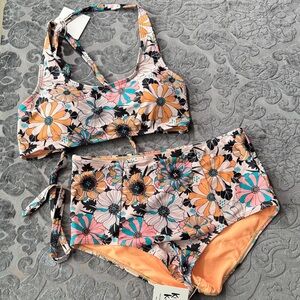 Kulani Kinis Floral Bikini 2 pc Set with Orange and Pink Sz XL